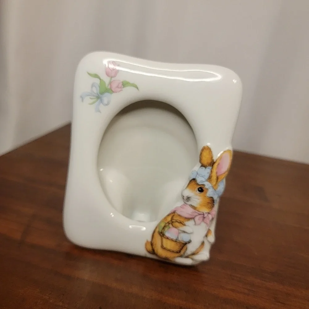 Vintage Ceramic Japan Picture Frame Bunny Easter Decor Cottagecore Floral Table‎